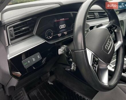 Серый Ауди E-Tron, объемом двигателя 0 л и пробегом 165 тыс. км за 33000 $, фото 25 на Automoto.ua