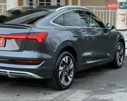 Серый Ауди E-Tron, объемом двигателя 0 л и пробегом 28 тыс. км за 34900 $, фото 19 на Automoto.ua