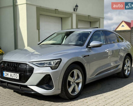 Серый Ауди E-Tron, объемом двигателя 0 л и пробегом 130 тыс. км за 37000 $, фото 33 на Automoto.ua