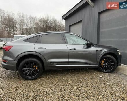 Серый Ауди E-Tron, объемом двигателя 0 л и пробегом 149 тыс. км за 29300 $, фото 45 на Automoto.ua