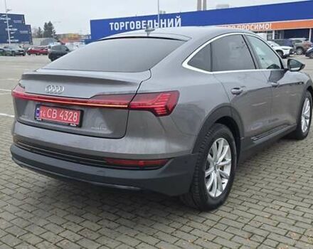 Сірий Ауді E-Tron, об'ємом двигуна 0 л та пробігом 140 тис. км за 28800 $, фото 42 на Automoto.ua