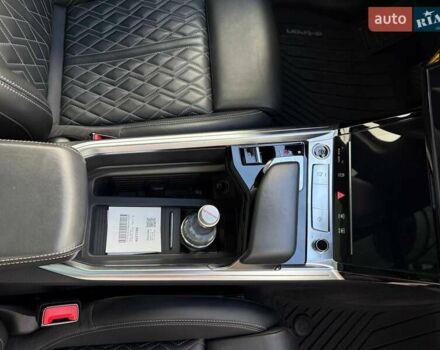 Сірий Ауді E-Tron, об'ємом двигуна 0 л та пробігом 45 тис. км за 48137 $, фото 29 на Automoto.ua