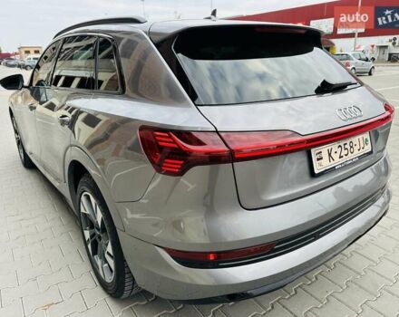 Ауди E-Tron 2021 в Тернополе на Automoto.ua Серый Ауди E-Tron, объемом двигателя 0 л и пробегом 85 тыс. км за 27999 $, фото 14 на Automoto.ua