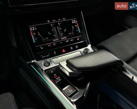 Сірий Ауді E-Tron, об'ємом двигуна 0 л та пробігом 86 тис. км за 37423 $, фото 34 на Automoto.ua