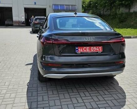 Сірий Ауді E-Tron, об'ємом двигуна 0 л та пробігом 99 тис. км за 27280 $, фото 36 на Automoto.ua