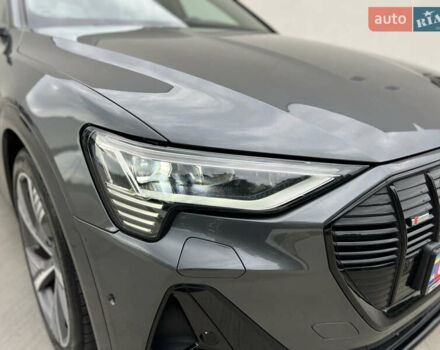 Ауді E-Tron 2021 у Луцьку на Automoto.ua Сірий Ауді E-Tron, об'ємом двигуна 0 л та пробігом 125 тис. км за 34999 $, фото 24 на Automoto.ua
