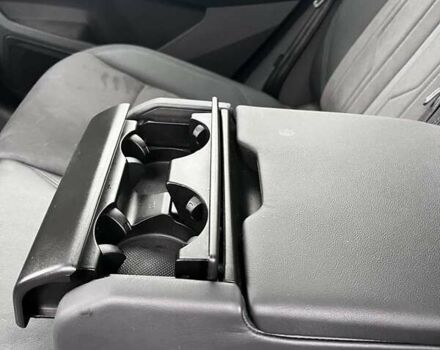 Серый Ауди E-Tron, объемом двигателя 0 л и пробегом 165 тыс. км за 33000 $, фото 34 на Automoto.ua