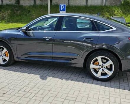 Сірий Ауді E-Tron, об'ємом двигуна 0 л та пробігом 99 тис. км за 27280 $, фото 28 на Automoto.ua