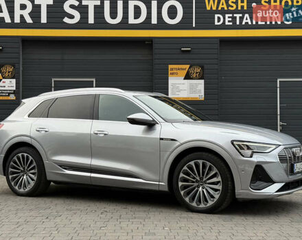 Сірий Ауді E-Tron, об'ємом двигуна 0 л та пробігом 63 тис. км за 39800 $, фото 2 на Automoto.ua