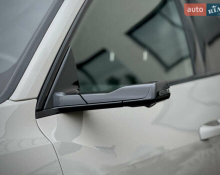 Серый Ауди E-Tron, объемом двигателя 0 л и пробегом 36 тыс. км за 45445 $, фото 38 на Automoto.ua