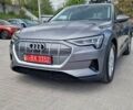 Серый Ауди E-Tron, объемом двигателя 0 л и пробегом 140 тыс. км за 25811 $, фото 3 на Automoto.ua