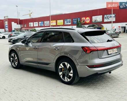 Ауди E-Tron 2021 в Тернополе на Automoto.ua Серый Ауди E-Tron, объемом двигателя 0 л и пробегом 85 тыс. км за 27999 $, фото 10 на Automoto.ua