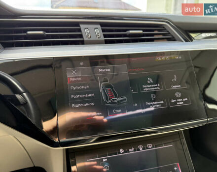 Серый Ауди E-Tron, объемом двигателя 0 л и пробегом 130 тыс. км за 37000 $, фото 79 на Automoto.ua