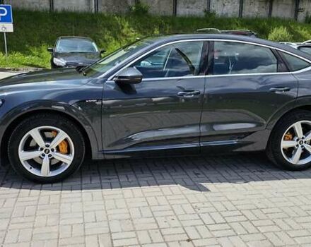 Сірий Ауді E-Tron, об'ємом двигуна 0 л та пробігом 99 тис. км за 27280 $, фото 23 на Automoto.ua