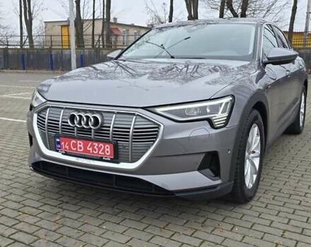 Сірий Ауді E-Tron, об'ємом двигуна 0 л та пробігом 140 тис. км за 28800 $, фото 64 на Automoto.ua