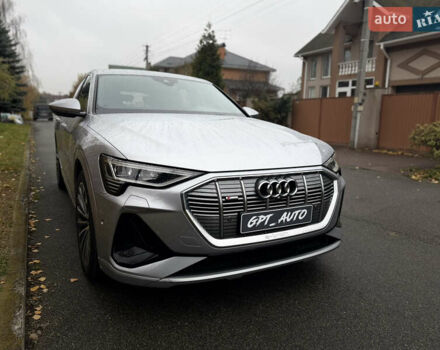 Сірий Ауді E-Tron, об'ємом двигуна 0 л та пробігом 39 тис. км за 39800 $, фото 8 на Automoto.ua