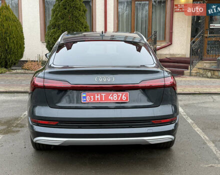 Серый Ауди E-Tron, объемом двигателя 0 л и пробегом 126 тыс. км за 29999 $, фото 12 на Automoto.ua