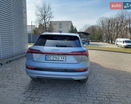Серый Ауди E-Tron, объемом двигателя 0 л и пробегом 3 тыс. км за 47000 $, фото 5 на Automoto.ua