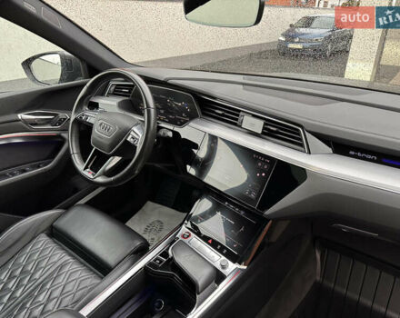Сірий Ауді E-Tron, об'ємом двигуна 0 л та пробігом 106 тис. км за 39900 $, фото 48 на Automoto.ua