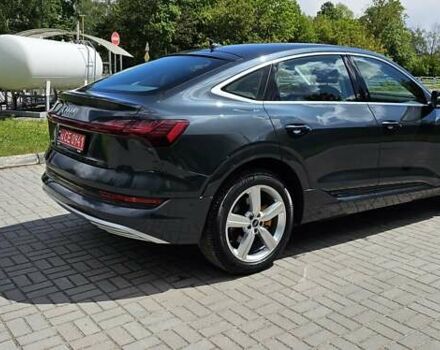Сірий Ауді E-Tron, об'ємом двигуна 0 л та пробігом 99 тис. км за 27280 $, фото 42 на Automoto.ua