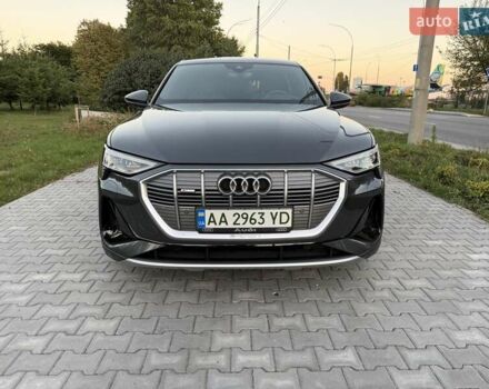 Серый Ауди E-Tron, объемом двигателя 0 л и пробегом 44 тыс. км за 33900 $, фото 22 на Automoto.ua