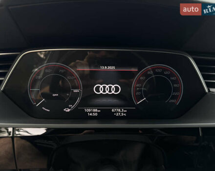 Серый Ауди E-Tron, объемом двигателя 0 л и пробегом 110 тыс. км за 42000 $, фото 12 на Automoto.ua