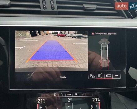 Ауди E-Tron 2021 в Тернополе на Automoto.ua Серый Ауди E-Tron, объемом двигателя 0 л и пробегом 85 тыс. км за 27999 $, фото 33 на Automoto.ua