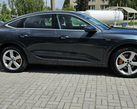 Сірий Ауді E-Tron, об'ємом двигуна 0 л та пробігом 99 тис. км за 27280 $, фото 49 на Automoto.ua