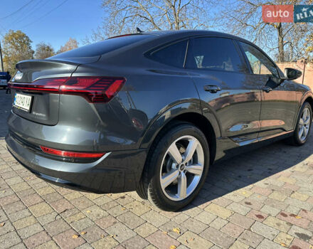 Серый Ауди E-Tron, объемом двигателя 0 л и пробегом 108 тыс. км за 32500 $, фото 3 на Automoto.ua