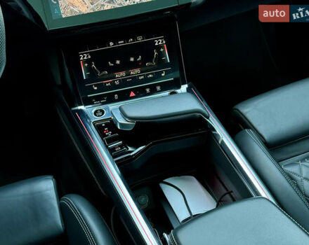 Сірий Ауді E-Tron, об'ємом двигуна 0 л та пробігом 47 тис. км за 45000 $, фото 38 на Automoto.ua
