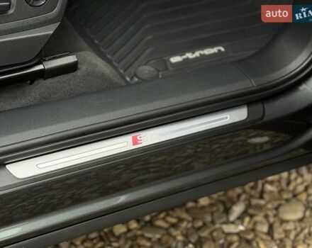 Серый Ауди E-Tron, объемом двигателя 0 л и пробегом 149 тыс. км за 29300 $, фото 55 на Automoto.ua