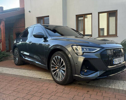 Серый Ауди E-Tron, объемом двигателя 0 л и пробегом 29 тыс. км за 45500 $, фото 8 на Automoto.ua