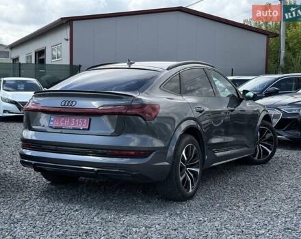Серый Ауди E-Tron, объемом двигателя 0 л и пробегом 115 тыс. км за 37600 $, фото 5 на Automoto.ua