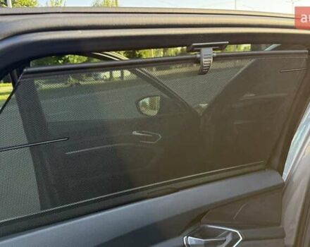 Серый Ауди E-Tron, объемом двигателя 0 л и пробегом 98 тыс. км за 29999 $, фото 27 на Automoto.ua