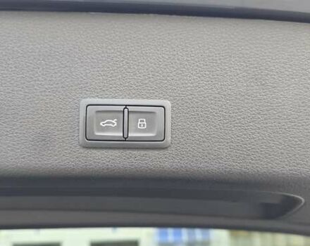 Сірий Ауді E-Tron, об'ємом двигуна 0 л та пробігом 110 тис. км за 29999 $, фото 56 на Automoto.ua