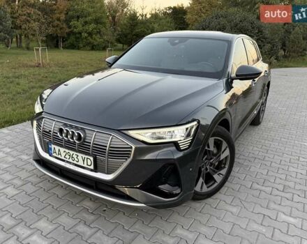 Серый Ауди E-Tron, объемом двигателя 0 л и пробегом 44 тыс. км за 33900 $, фото 45 на Automoto.ua