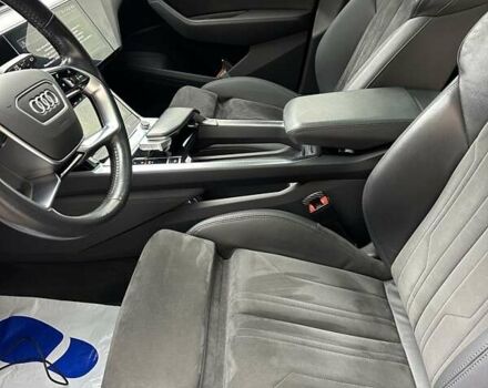 Ауди E-Tron 2021 в Тернополе на Automoto.ua Серый Ауди E-Tron, объемом двигателя 0 л и пробегом 85 тыс. км за 27999 $, фото 25 на Automoto.ua