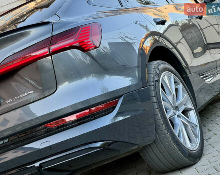 Сірий Ауді E-Tron, об'ємом двигуна 0 л та пробігом 47 тис. км за 45000 $, фото 22 на Automoto.ua