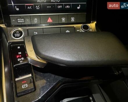 Сірий Ауді E-Tron, об'ємом двигуна 0 л та пробігом 152 тис. км за 24700 $, фото 21 на Automoto.ua