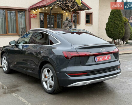 Серый Ауди E-Tron, объемом двигателя 0 л и пробегом 126 тыс. км за 29999 $, фото 13 на Automoto.ua