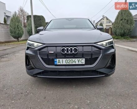Сірий Ауді E-Tron, об'ємом двигуна 0 л та пробігом 43 тис. км за 41999 $, фото 1 на Automoto.ua