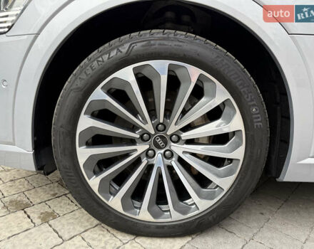 Сірий Ауді E-Tron, об'ємом двигуна 0 л та пробігом 63 тис. км за 39800 $, фото 6 на Automoto.ua