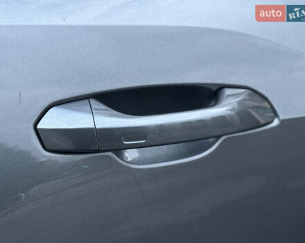 Серый Ауди E-Tron, объемом двигателя 0 л и пробегом 28 тыс. км за 34900 $, фото 24 на Automoto.ua