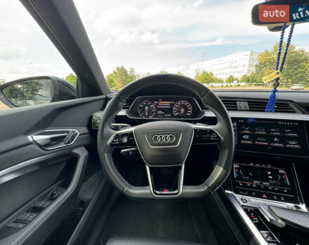 Серый Ауди E-Tron, объемом двигателя 0 л и пробегом 110 тыс. км за 42000 $, фото 8 на Automoto.ua