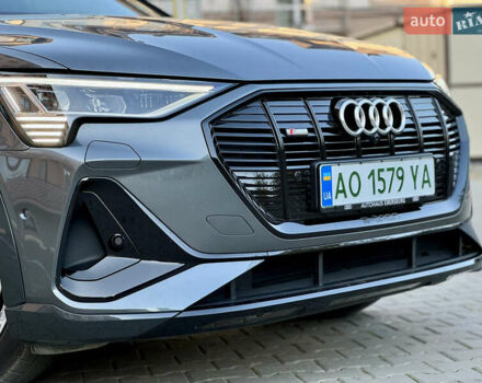 Сірий Ауді E-Tron, об'ємом двигуна 0 л та пробігом 47 тис. км за 45000 $, фото 9 на Automoto.ua