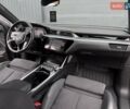 Серый Ауди E-Tron, объемом двигателя 0 л и пробегом 149 тыс. км за 29300 $, фото 56 на Automoto.ua