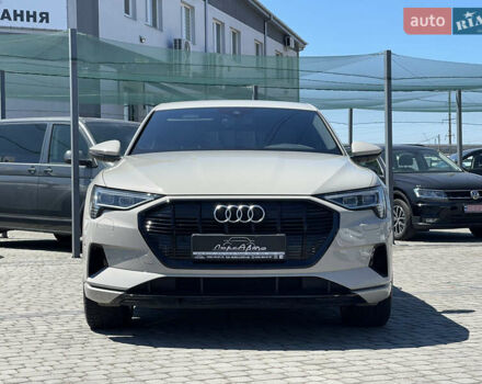 Сірий Ауді E-Tron, об'ємом двигуна 0 л та пробігом 38 тис. км за 39500 $, фото 2 на Automoto.ua