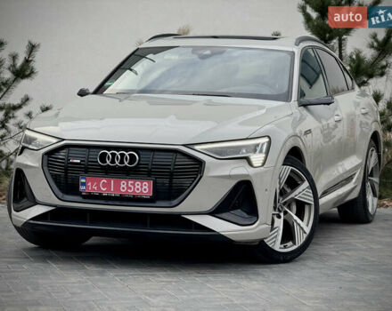 Серый Ауди E-Tron, объемом двигателя 0 л и пробегом 36 тыс. км за 45445 $, фото 3 на Automoto.ua