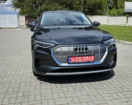 Сірий Ауді E-Tron, об'ємом двигуна 0 л та пробігом 99 тис. км за 27280 $, фото 58 на Automoto.ua