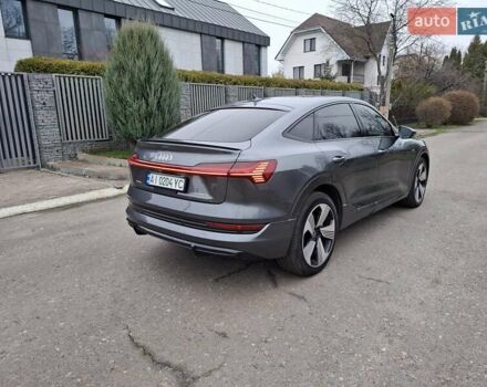 Сірий Ауді E-Tron, об'ємом двигуна 0 л та пробігом 43 тис. км за 41999 $, фото 4 на Automoto.ua